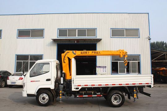 點(diǎn)擊查看詳細(xì)信息<br>標(biāo)題：3噸國(guó)四隨車吊 閱讀次數(shù)：3702