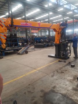 點(diǎn)擊查看詳細(xì)信息<br>標(biāo)題：3.2噸固定吊 船用吊臂 閱讀次數(shù)：2958