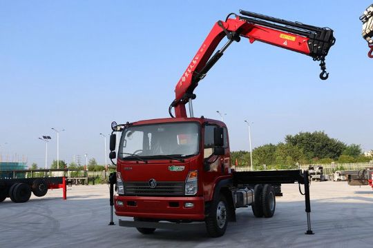 點(diǎn)擊查看詳細(xì)信息<br>標(biāo)題：6.3噸折臂吊 閱讀次數(shù)：3017