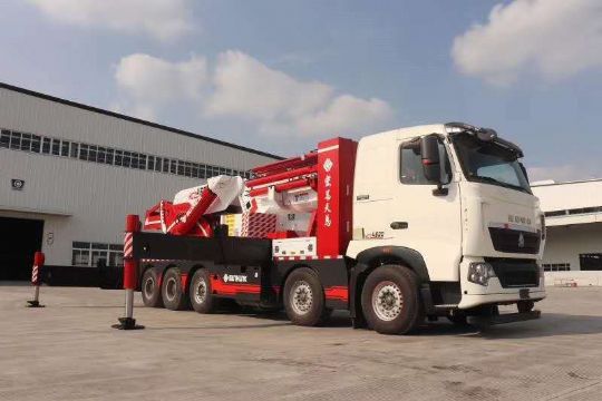 點(diǎn)擊查看詳細(xì)信息<br>標(biāo)題：92噸折臂吊 閱讀次數(shù)：3908