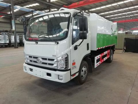 點(diǎn)擊查看詳細(xì)信息<br>標(biāo)題：9方柴油垃圾車(chē) 閱讀次數(shù)：3620